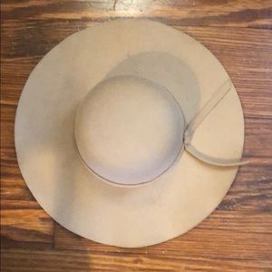 Tan wide brim hat
